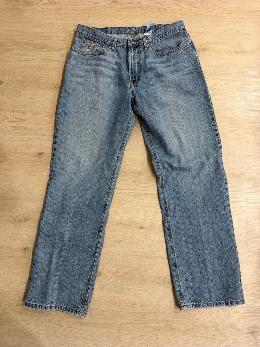 Cinch 36x32 Relaxed Light Blue Men’s Jeans - Classic Causal boot Fit